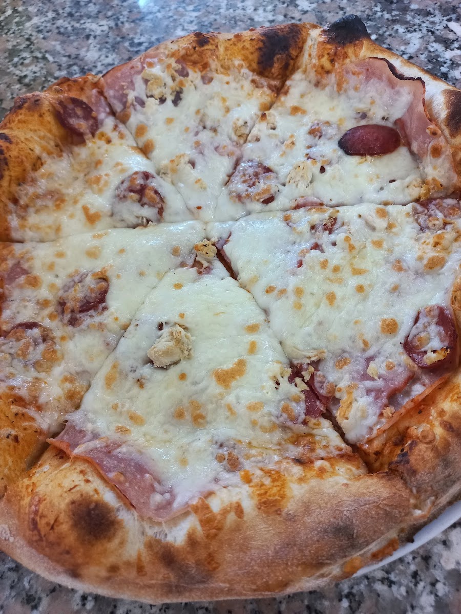 Vatra De Pizza Photos 2